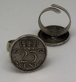 ring gulden kwartje 25 cent 1962 zwaar verzilverd EAN 0087184815071 geplaatst