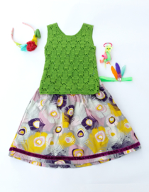 Chalequito a crochet color verde