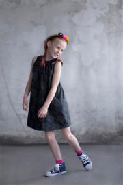 Vestido negro con flores