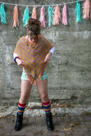 Poncho tejido a crochet multi color 1