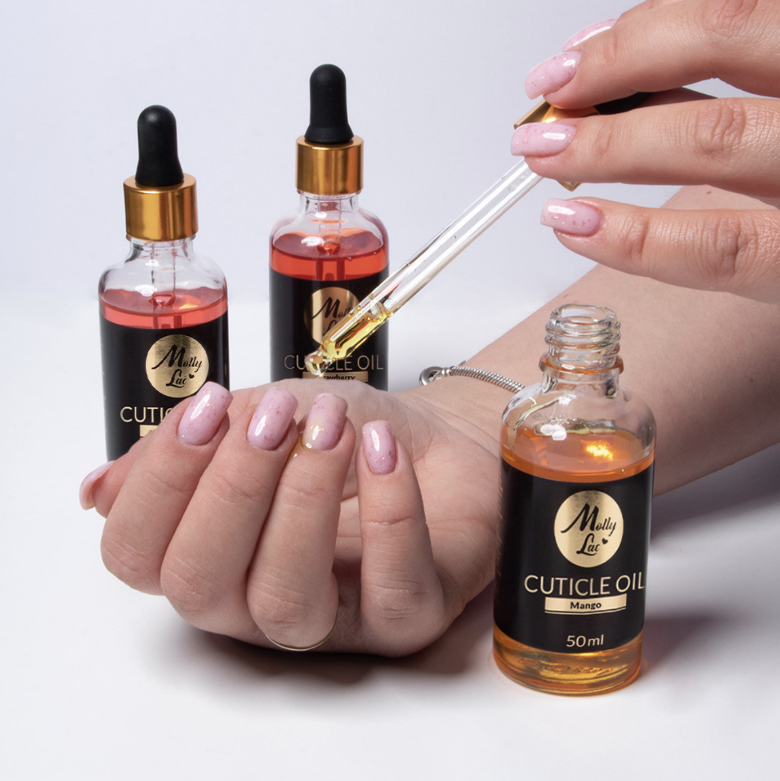nagelolie met druppelaar Aardbei 50ml