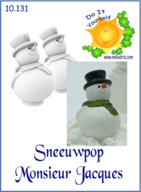 10.131 Sneeuwpop Monsieur Jacques