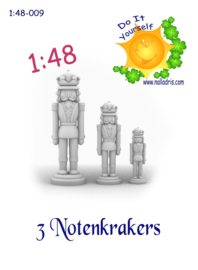 1:48-009 DIY Nutcrackers