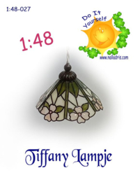 1:48-027 Tiffany lamp