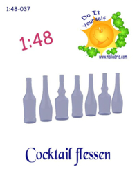 1:48-037 Cocktail bottles
