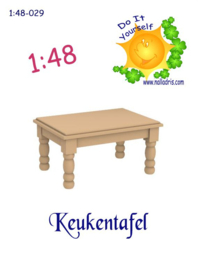 1:48-029 Kitchen table