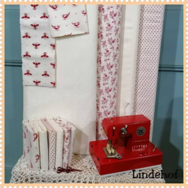 Blog...nieuwe stoffen My Redwork Garden van Bunny Hill Designs