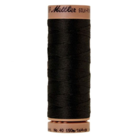 Amann Silk-finish cotton #40   4000 Zwart