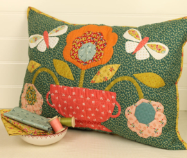 EQP patroon Flower Pillow