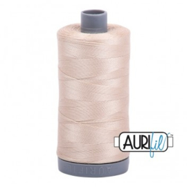 Aurifil Mako28 #2312 Ermine - 750 meter