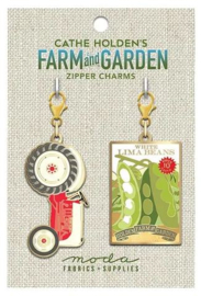 Cathe Holden Zipper charms/bedel Farm and Garden CH170