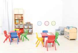 Kinderopvang tafels kunststof (in 3 vormen en 4 kleuren)