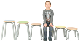 Schoolmeubilair/meubels: Krukken hout/metaal (6 maten en 4 kleuren)