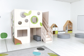 Speelhuis "Flora" (met bovenverdieping)