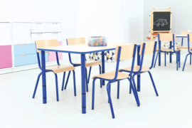 Kinderopvang tafels  met verstelbare poten (in 4 vormen en 7 kleuren poten/randen)