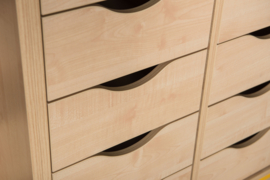 Aankleedmeubel / commode kinderopvang "Esdoorn" (met aankleedkussen en trap)