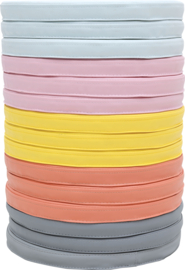 30 ronde zitkussens in aardse of pastel kleuren
