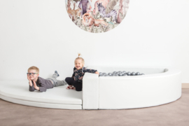 Ballenbak / Ballenbad "Hoek MEDIUM" WIT of MULTIKLEUREN 160 x 160 x 40 cm