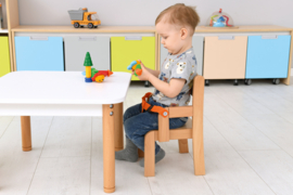 Stoel met veiligheidssluiting