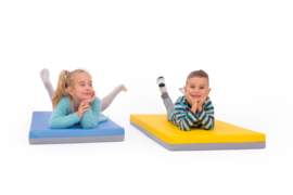 Sportmat/Gymmat/Speelmat/Ligkussen (140/120 x 55 x 8 cm) in 8 kleurencombinaties
