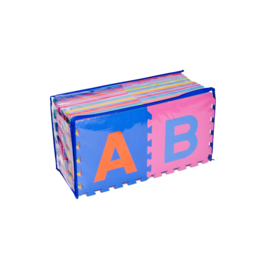 Speelmat alfabet/figuren 2,86 m² / 30 tegels (30 x 30 x 1,2 cm)
