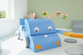 Speelauto (van foam blokken/speelkussens)