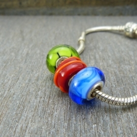 Set van 3 stuks grootgatkralen, groen, rood, blauw, met 925 zilveren kernen