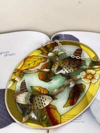 Stained glass window hanger