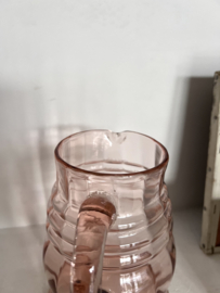 Roze schenkkan/ waterkan