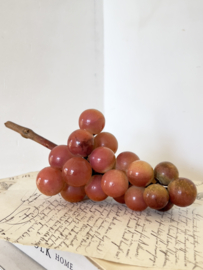 Bunch of albast grapes