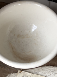 Old mixing bowl