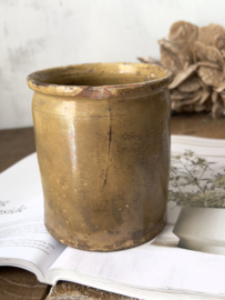 French old pot