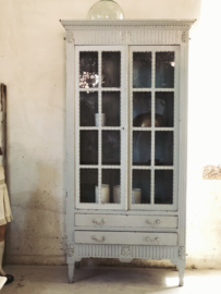 Antique vitrine cabinet
