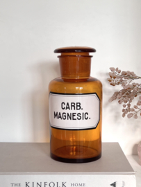 Mooie oude amberkleurige glazen apothekers pot