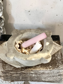 Kleine marmeren vijzel uit Frankrijk