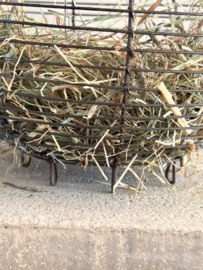 Brocante fil de fer egg basket
