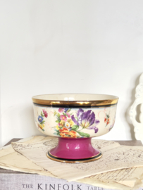 Old bowl on foot H. Bequet