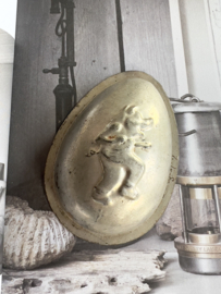Oude chocolate mold piggy