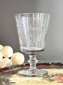 Antiek wijnglas