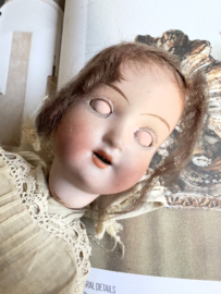 Antique German doll Simon & Halbig of Schoenau & Hoffmeister.