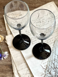 Set of 2 french wine glasses