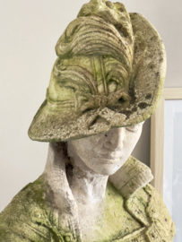 Beautiful gatden bust/ orangerie object