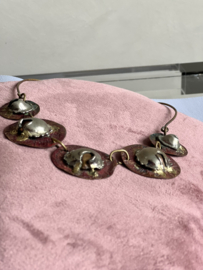 Ambachtelijk vintage collier