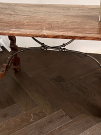 Antieke Spaanse tafel