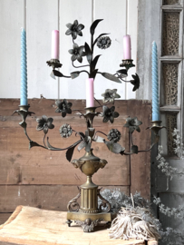 Antieke franse bloemen kandelaar