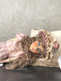 Old french sofa doll