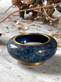 Cloisonne blue waxine light