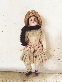 Armand marseille doll