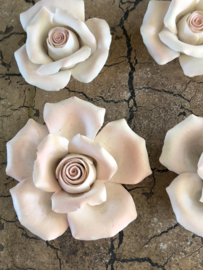 4 biscuit porcelain roses