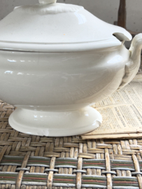 Oval soupiere